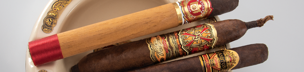 blogfeedteaser-Cult-Favorite-Cigars