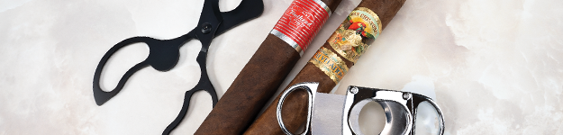 blogfeedteaser-How-to-Cut-a-Big-Ring-Cigar