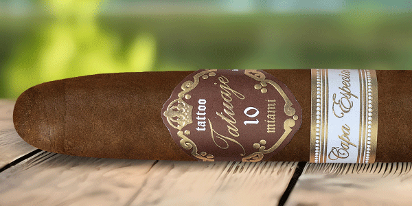 teaserimage-Tatuaje-10th-Anniversary-Capa-Especial-Perfecto